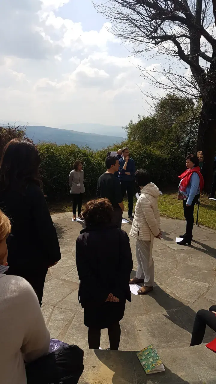 Mettere in scena il presente per immaginare il futuro
